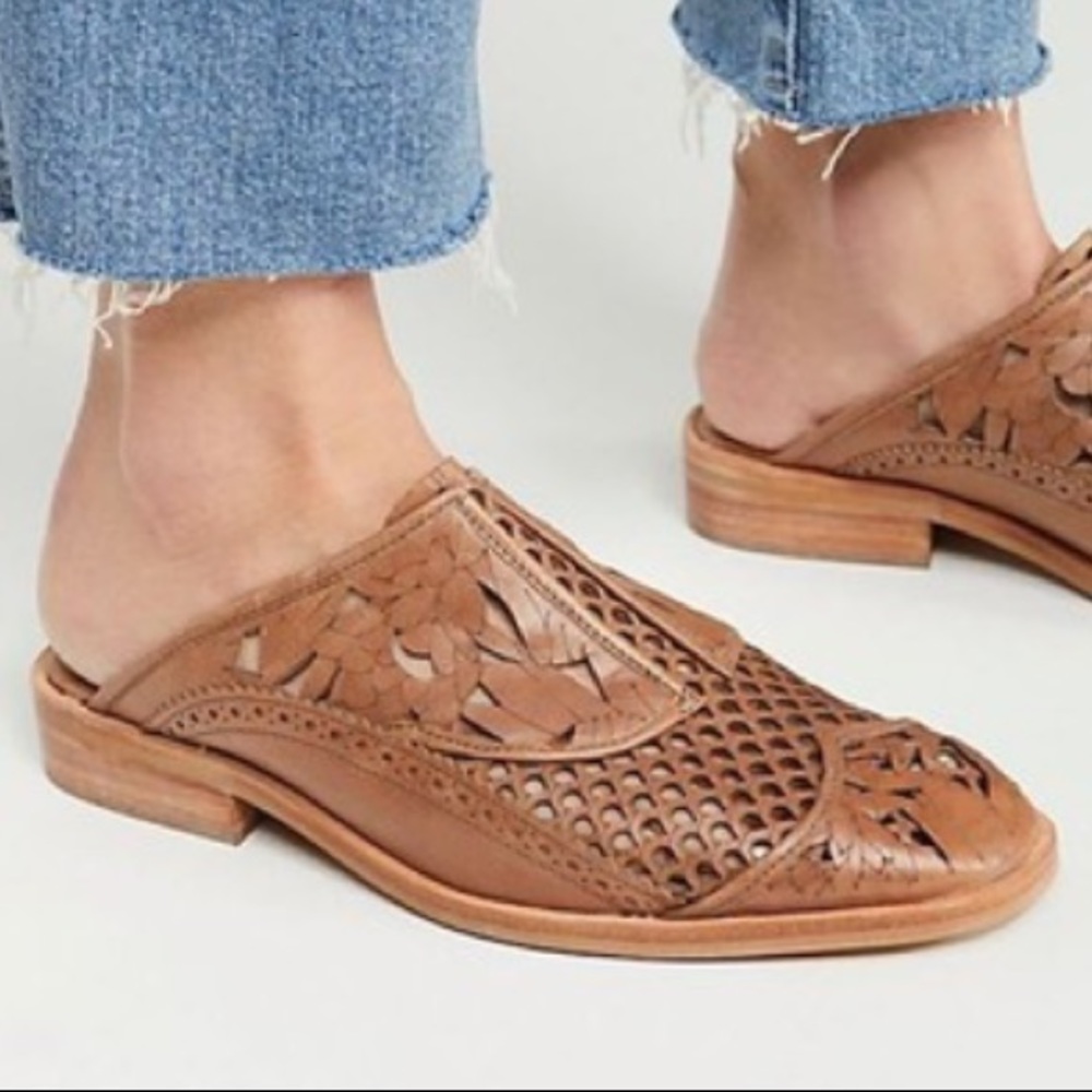 Free People Paramount Slip On Mules - Picture 4 of 7
